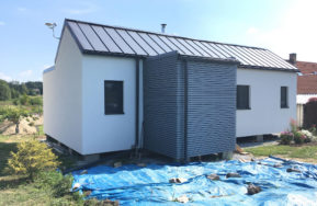Dřevostavba Easy 48 v jižních Čechách exteriér domu