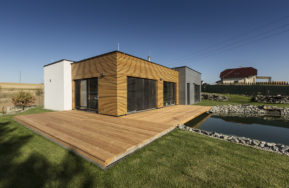 Dřevostavba Easyhomes - dřevěné domy na klíč