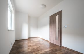 Dřevostavba EASY 64 ve Zdemyslicích u Plzně - pokoj