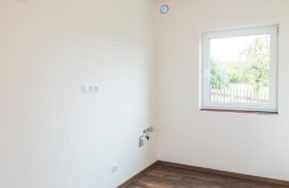 Dřevostavba EASY 64 ve Zdemyslicích u Plzně - pokoj