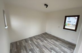 Rodinný dům Easy 48 v Chodové Plané pokoj