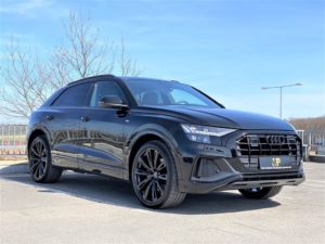 Půjčovna luxusních vozů AUDI Q8 50 TDI 210 kW