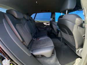 AUDI Q8 50 TDI 210 kW interiér vozidla - kožený interiér