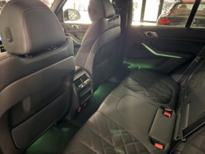 Osvícení interiéru BMW X5 2024