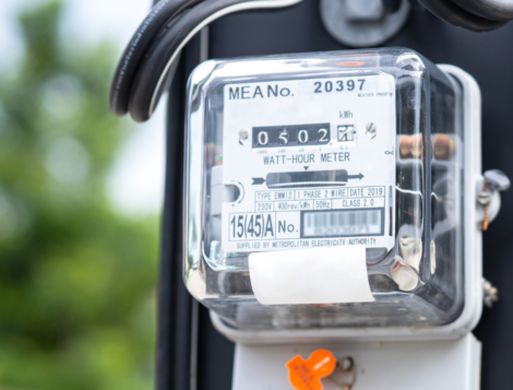 Jaká je cena za kWh v roce 2024 a co ovlivňuje její vývoj?